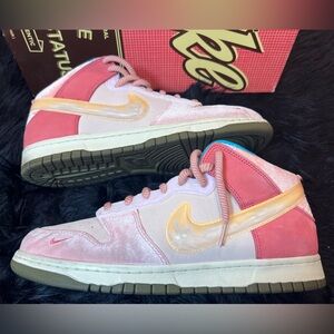 🔥 NIKE DUNK MID Social Status Free Lunch Strawberry Milk | Size 11.5M